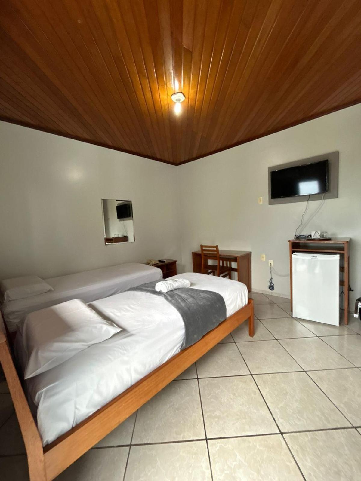 Swamy Hotel Cruzeiro do Sul  Habitación foto